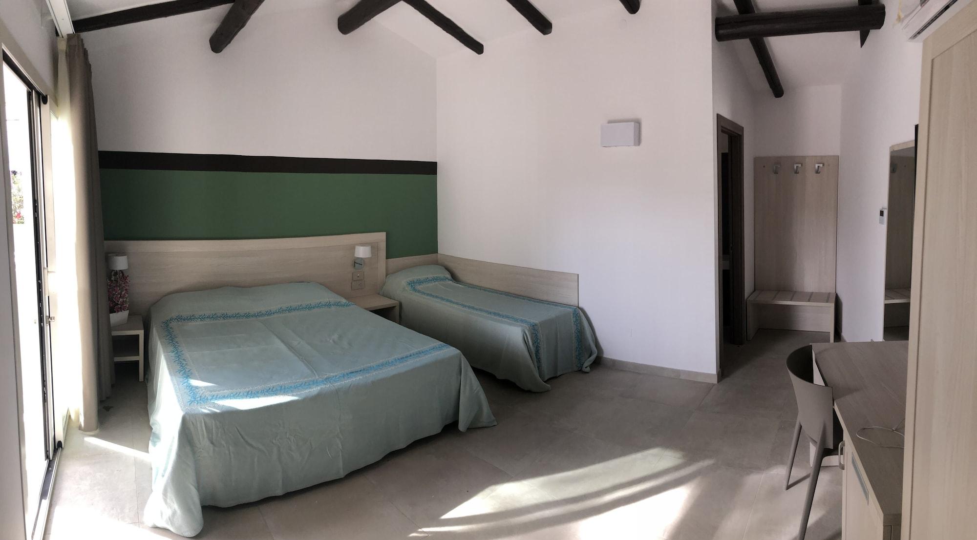 Hotel Club Esse Cala Bitta Baja Cerdeña Exterior foto
