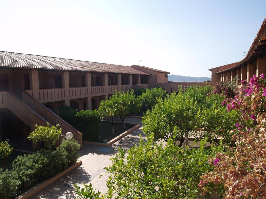 Hotel Club Esse Cala Bitta Baja Cerdeña Exterior foto